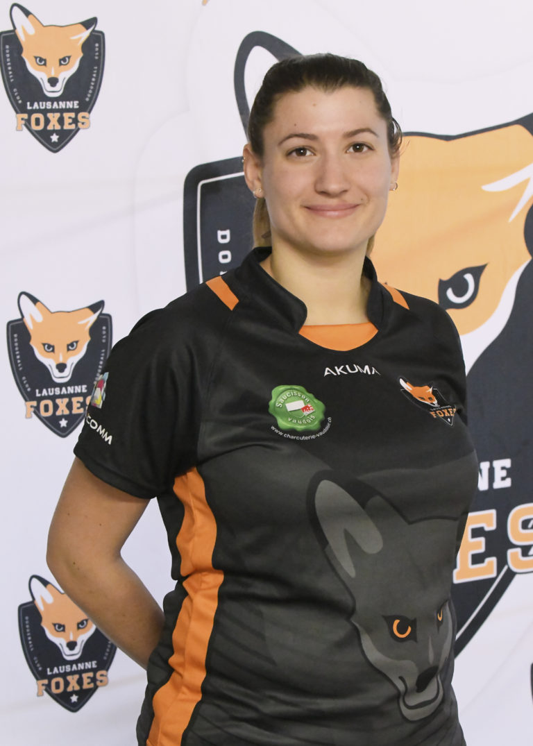 Lausanne Foxes Dodgeball Carole Vulliamy Portrait