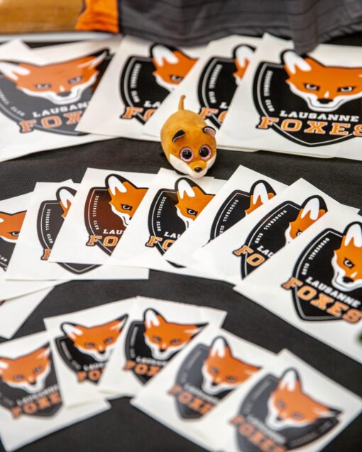 Petit sticker