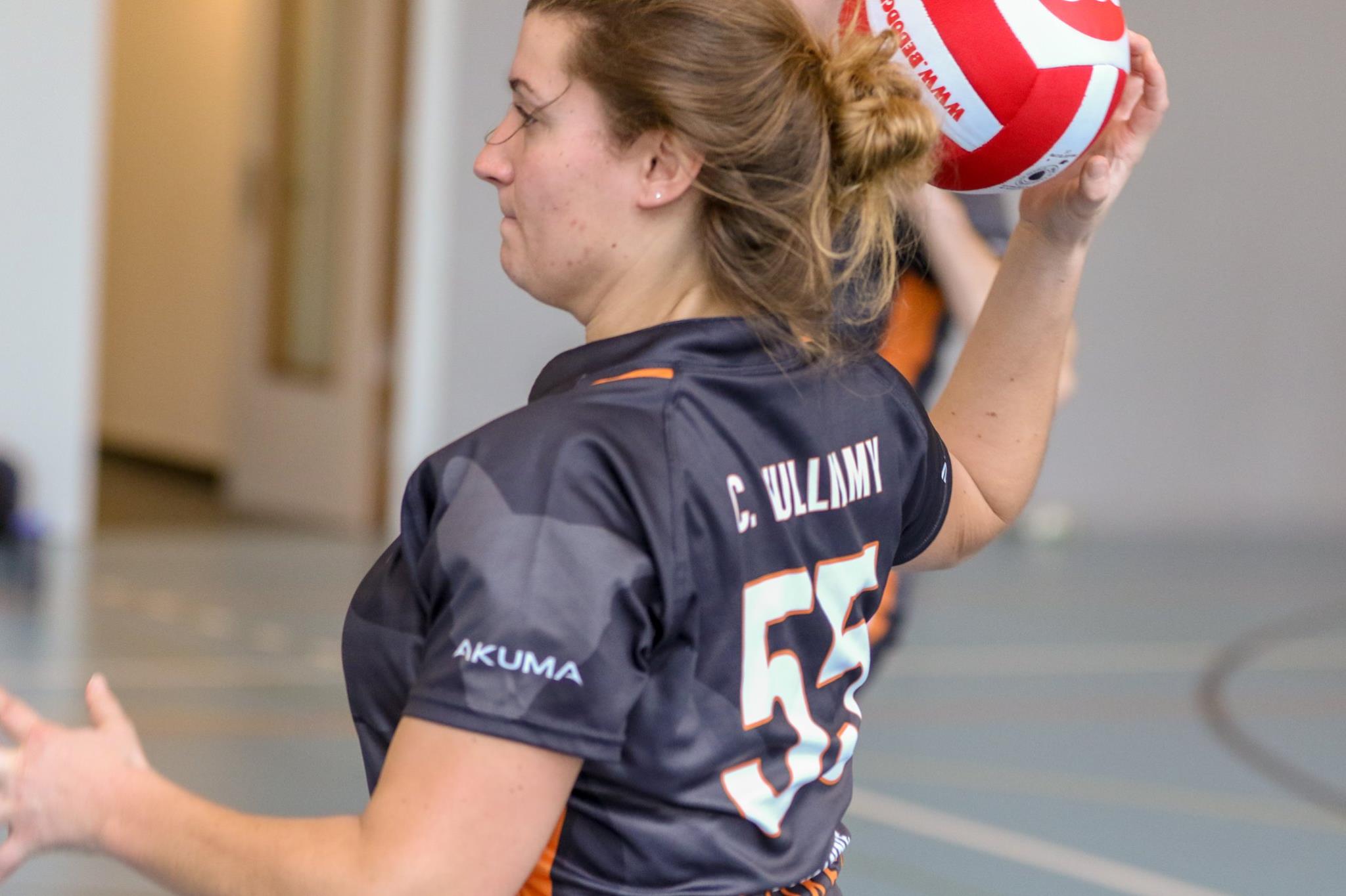 Carole 5 question à Lausanne Foxes Dodgeball Club